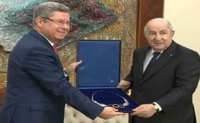 تكريم تبون بوسام الاستحقاق الأعلى من طرف اللجنة الدولية لألعاب البحر الأبيض المتوسط