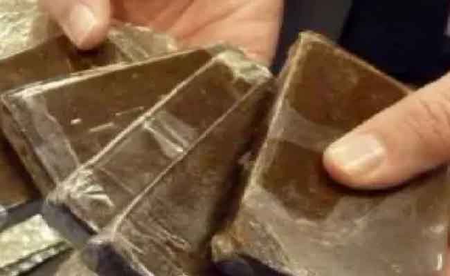 تورط  الرئيس السابق لمخزن ببلدية سيدي امحمد في تخزين المخدرات