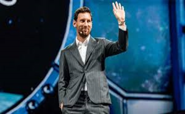 ميسي يلمّح لاقتراب الاعتزال: 