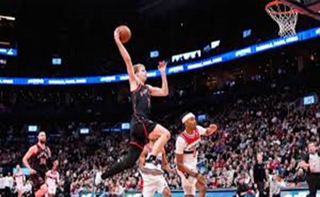 NBA...رابتورز أول المتأهلين للأدوار الإقصائية في كأس السلة الأمريكية