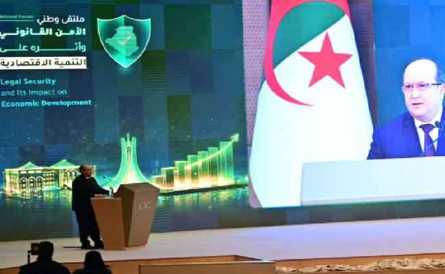 إشراف غريب على افتتاح الملتقى الوطني حول الأمن القانوني وأثره على التنمية الاقتصادية