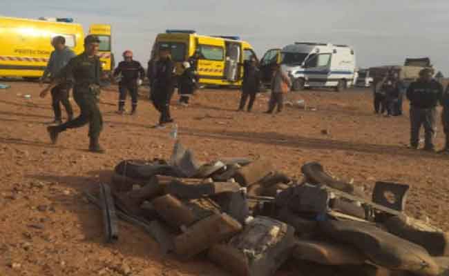 انقلاب حافلة لنقل المسافرين يخلف 14 قتيلا و34 جريحا بتبلبالة  وتبون يعزي