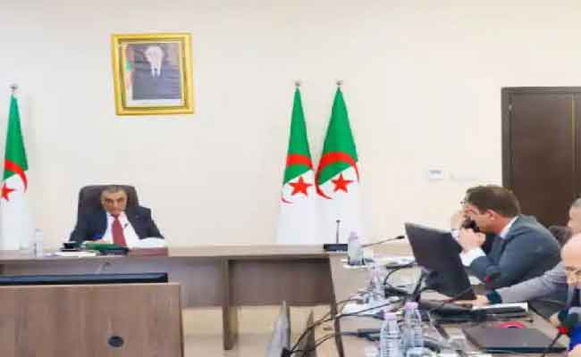 تمويل مشاريع السكة الحديدية الكبرى محور اجتماع ترأسه جلاوي