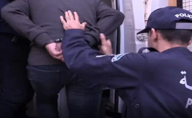 توقيف رجل وامرأة يحترفان تجارة المخدرات والمؤثرات العقلية بالعاصمة